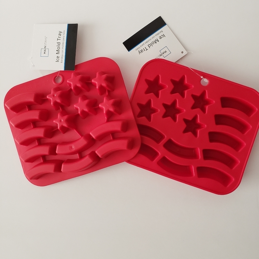 NWT Mainstays 2 Flags Ice Mold Trays